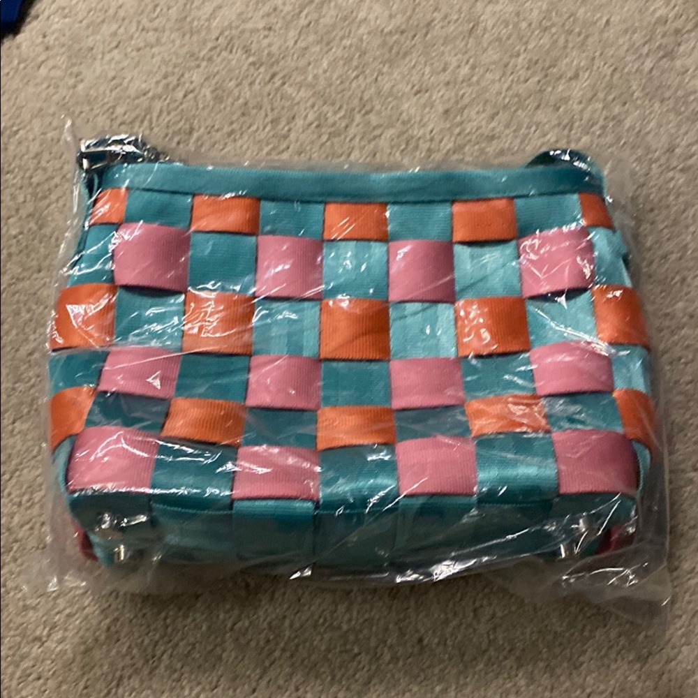 Harveys Rainbow Sherbet Little Messenger Bag - Picture 4 of 4